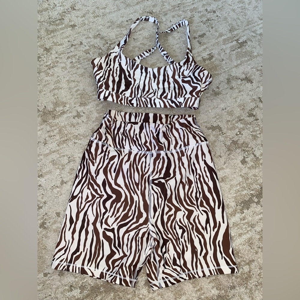 White Fox Active brown zebra workout set size Small